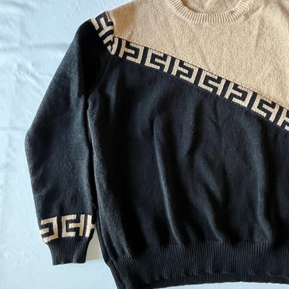 SHEIN Black and Tan Crew Neck Sweater - Picture 4 of 5